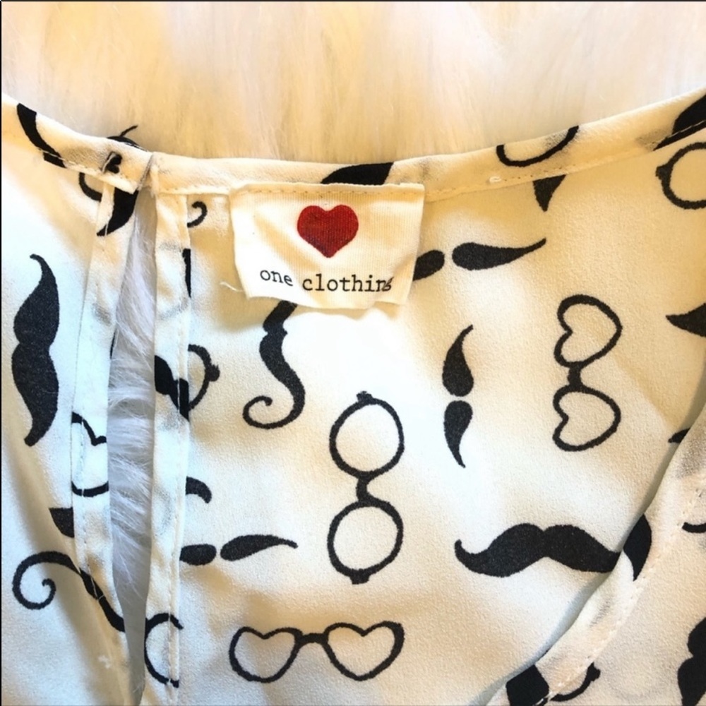 One Clothing Chiffon Sleeveless Tank - Picture 6 of 6